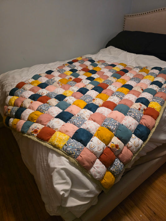 Golden Meadow Puffy Quilt