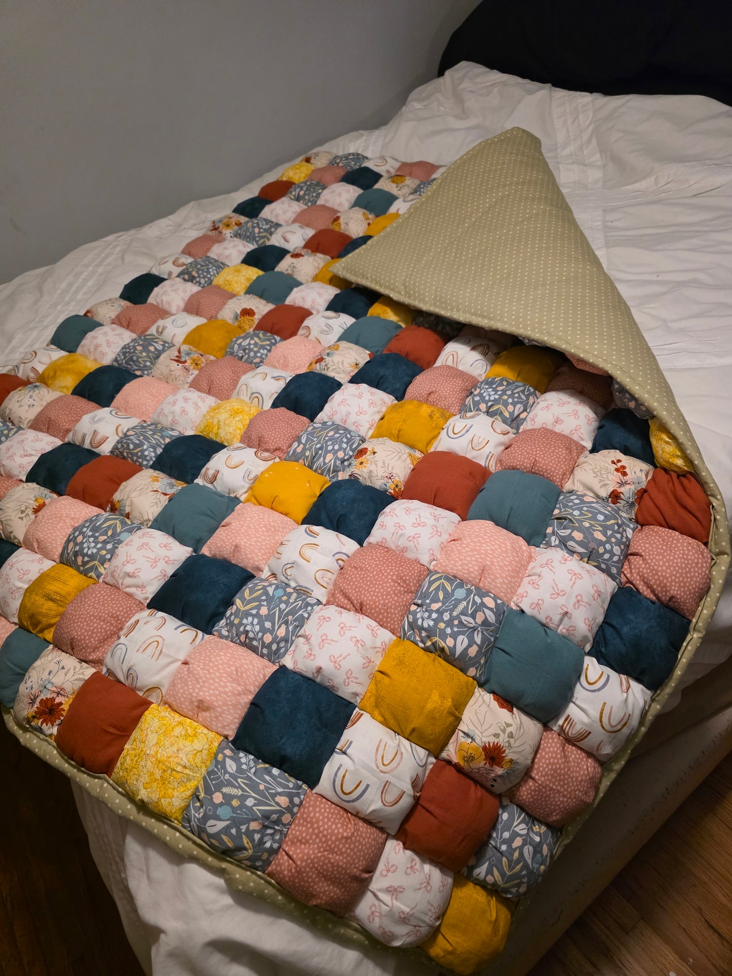 Golden Meadow Puffy Quilt
